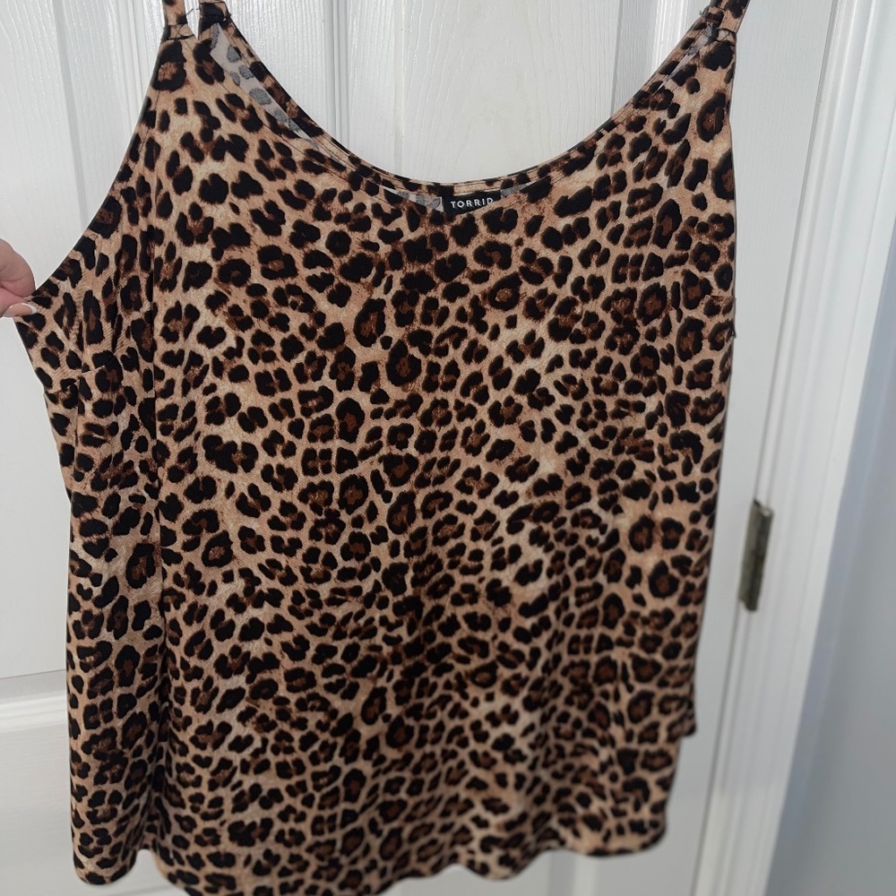 Torrid Leopard Tank Size 2
